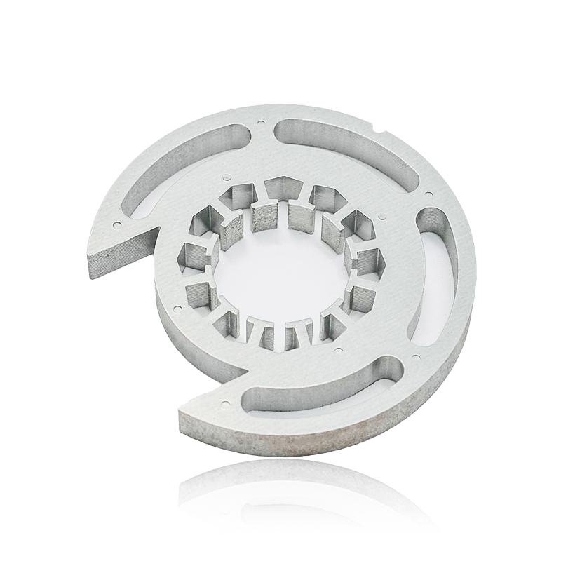 Bagaimana inti rotor mempengaruhi kemampuan generator untuk beroperasi pada kecepatan berbeda atau dalam kondisi beban berbeda?